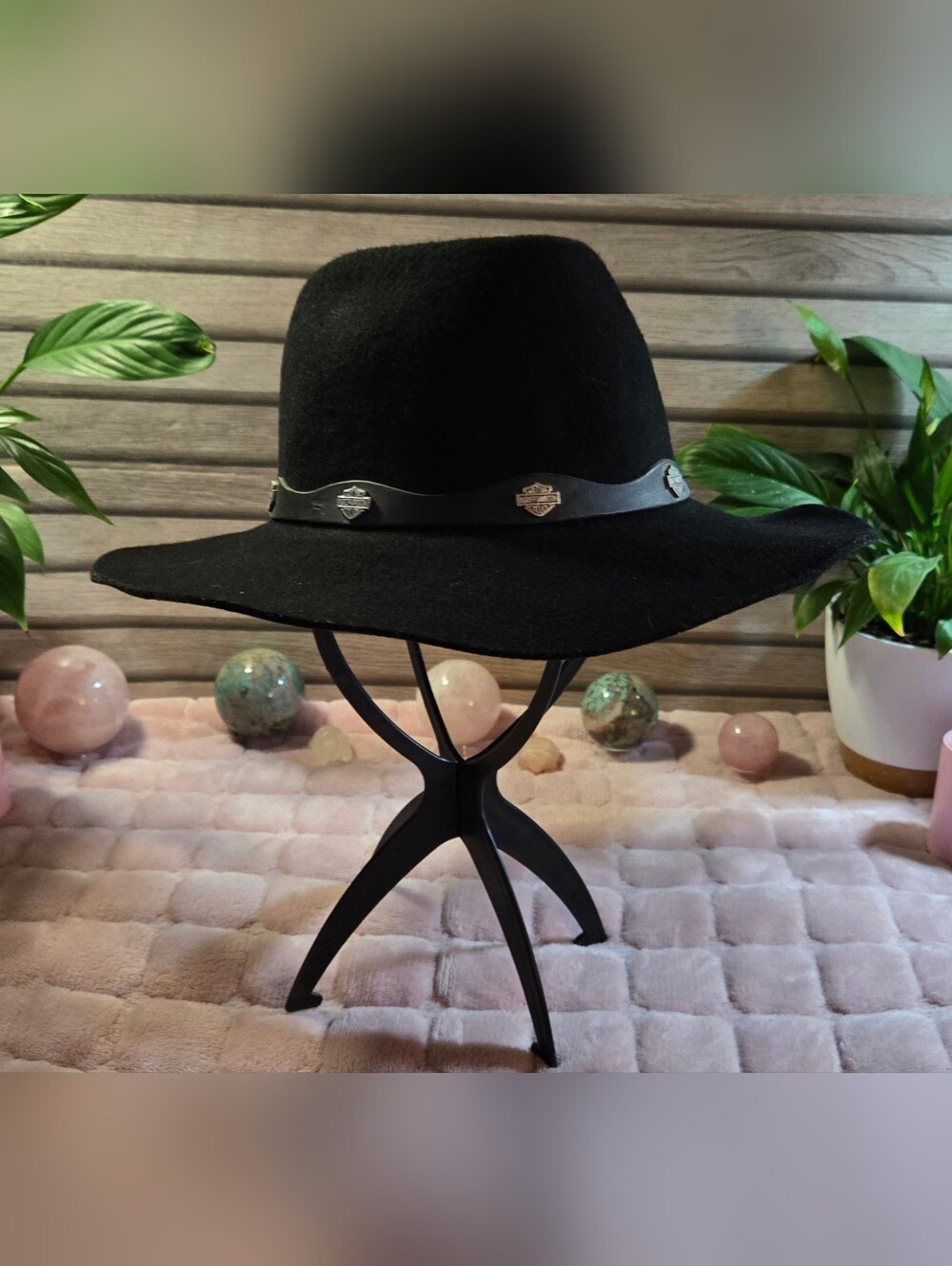 Harley-Davidson Black Wide-Brim Wool Hat with Stud Crest Band